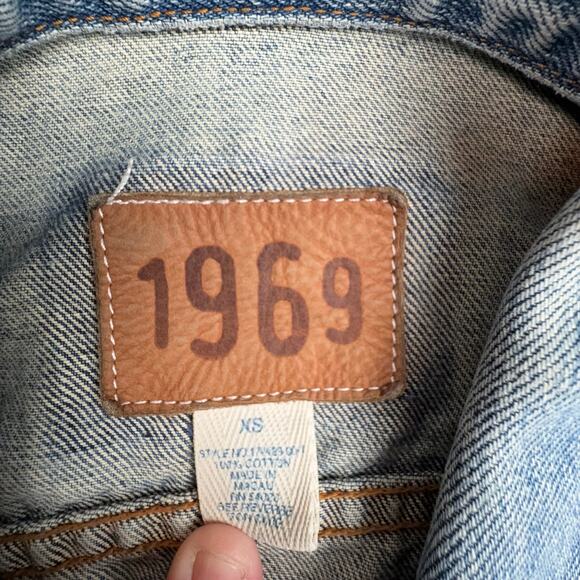 Vintage Gap 1969 Denim Jacket XS Beaded Floral Y2K Custom Folk Boho - Picture 9 of 10